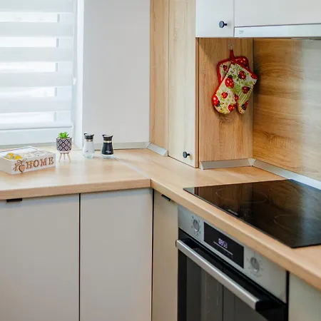 Apartmán Emerald - Private Parking & Self Check-in