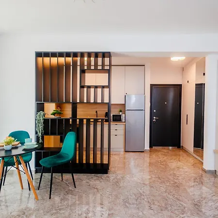 Apartmán Emerald - Private Parking & Self Check-in *