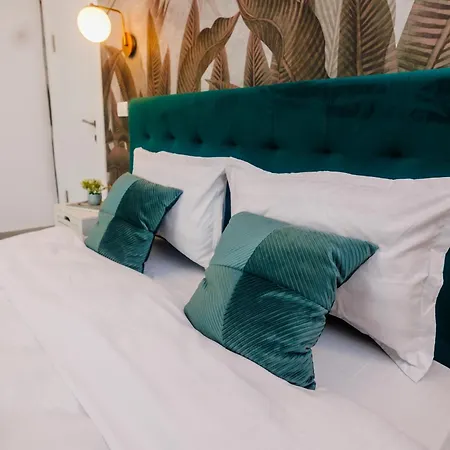 Apartmán Emerald - Private Parking & Self Check-in Temešvár